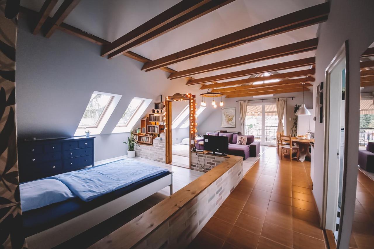 Pannonia Apartment Göd Buitenkant foto